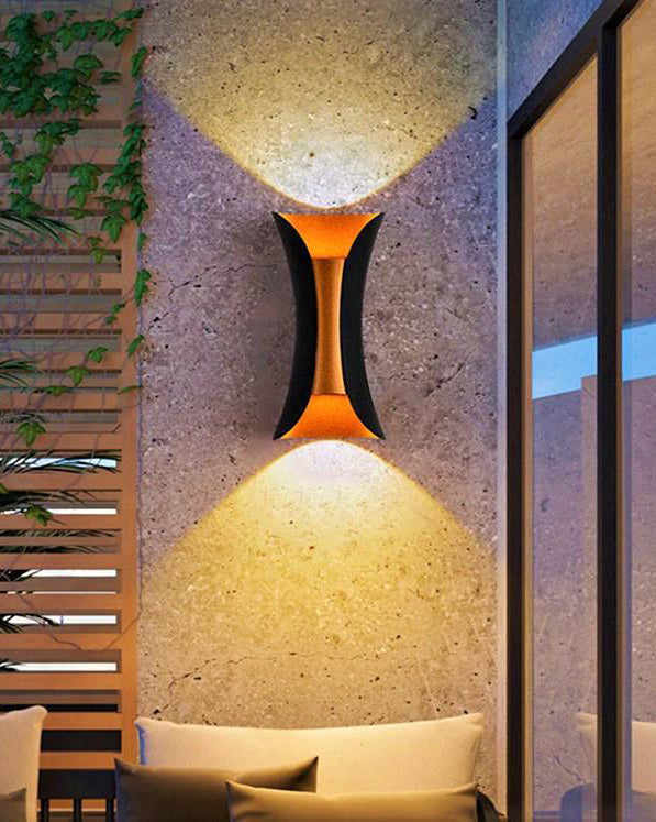Hourglass Glow Out Door Wall Light